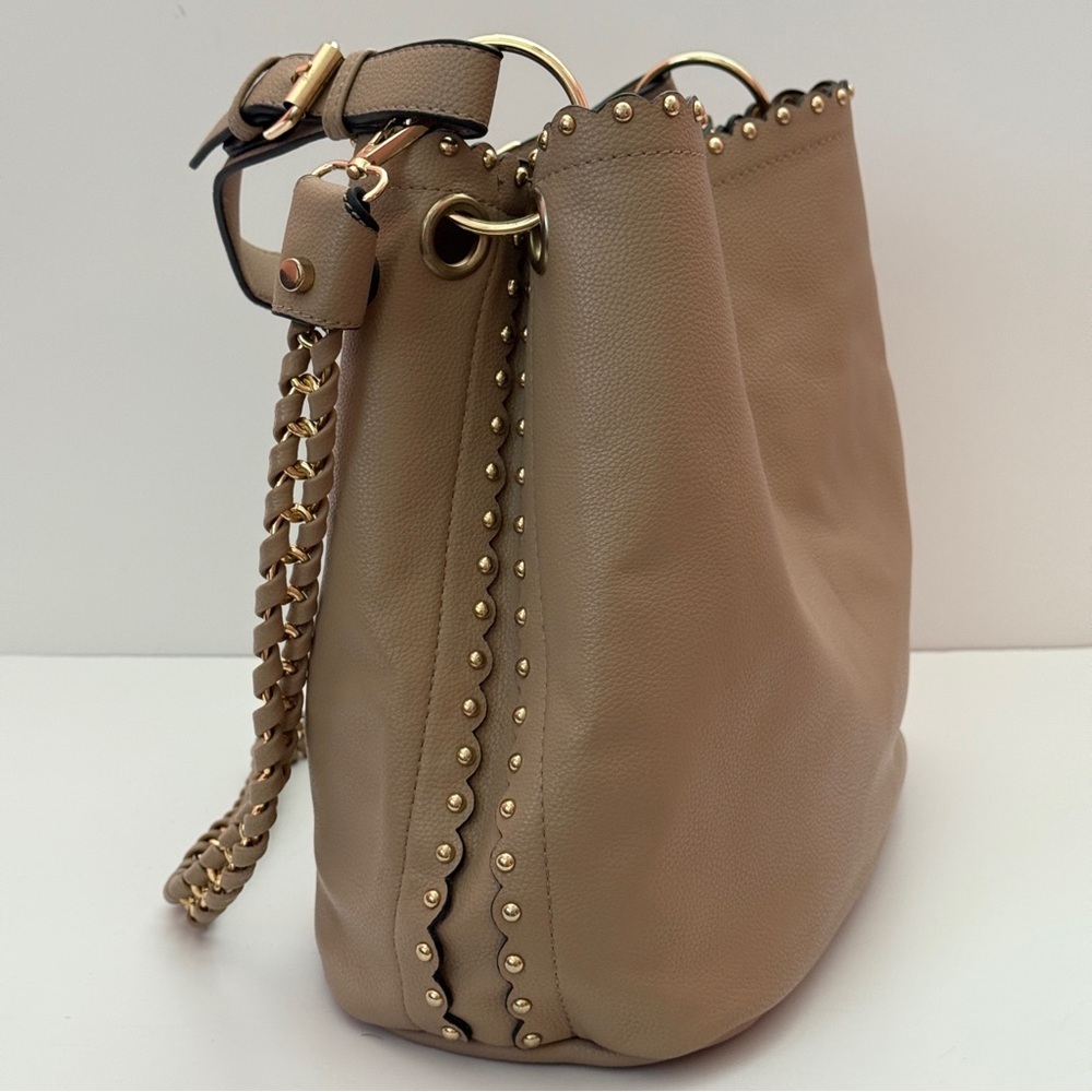 Women’s Tan Studded Shoulder Bag With Rope Style Handle - Picture 4 of 13